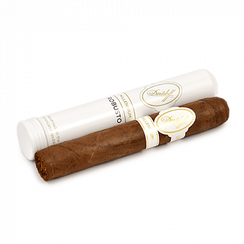 ������ Davidoff - Millennium Robusto Tubos (1 ��.)