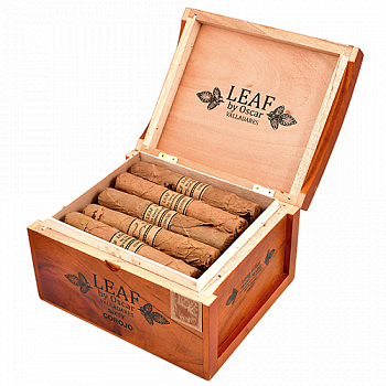 ������ Oscar Valladares - Leaf Corojo Sixty (1 ��.)