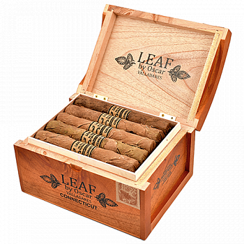 ������ Oscar Valladares - Leaf Connecticut Toro (1 ��.)